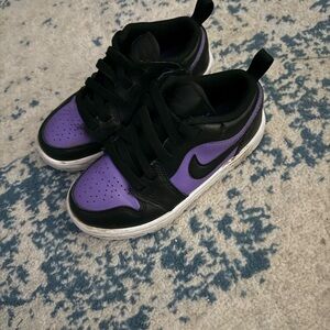 Nike Kids Black and Purple Sneakers